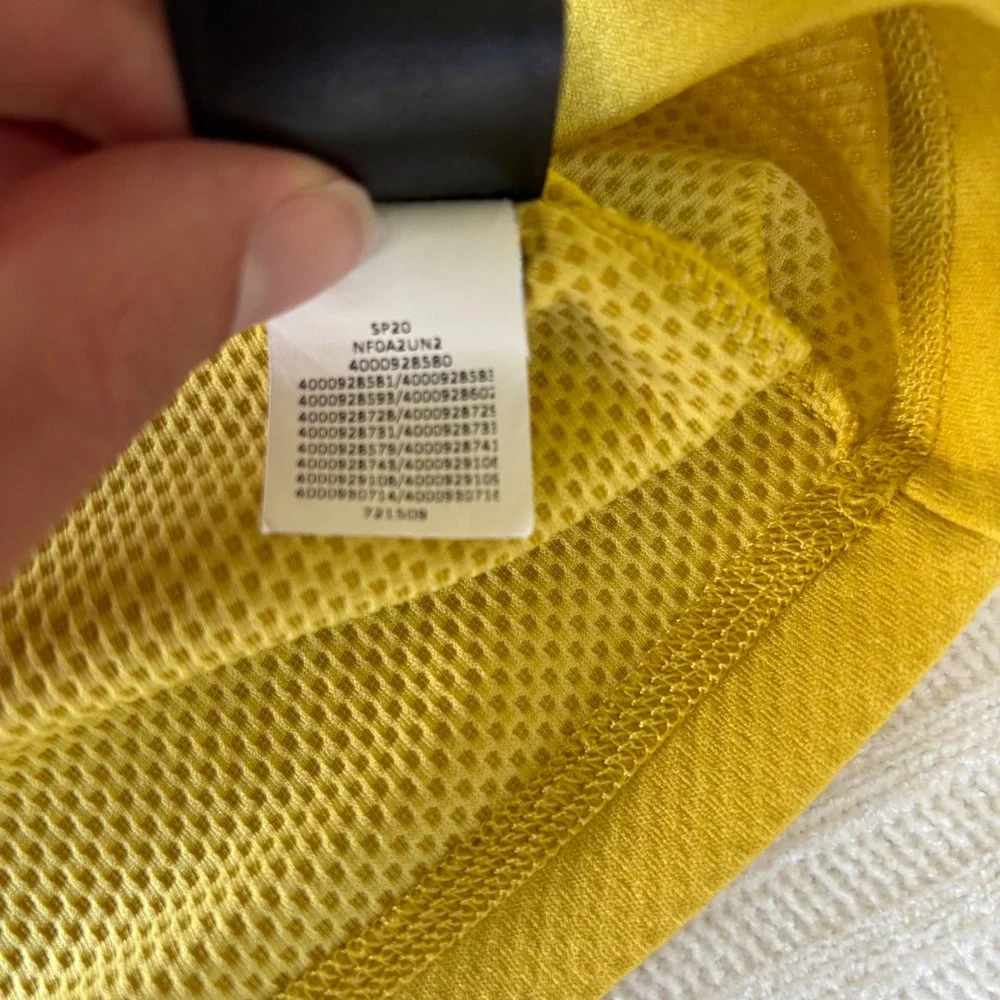The North Face Mens FlashDry Polo Shirt Yellow‎ Short Sleeve XL NF0A2UN2